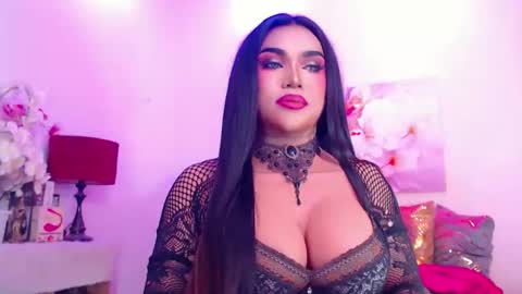 CALL ME STELLA online show from April 4, 10:44 am