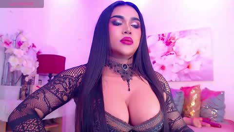 CALL ME STELLA online show from March 25, 7:04 am