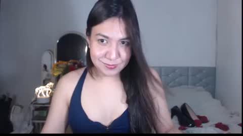 Snapshot of stellahugets chatting on October 5, 12:52 am Stella online show from October 5, 12:52 am