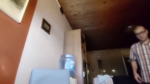 Mesh3D online show from September 21, 9:52 pm