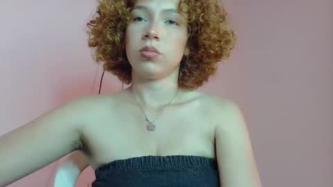 stephanie bennett online show from October 19, 3:33 am