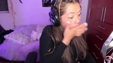 Stephanie  online show from March 16, 11:31 pm