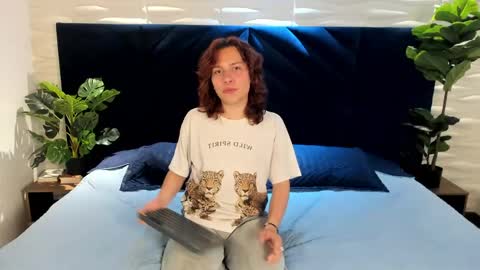 Stephan  online show from May 27, 7:22 pm