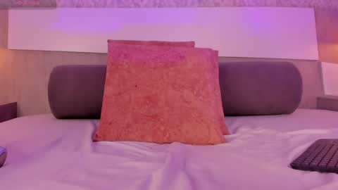 stephany_harlot online show from June 2, 12:34 am