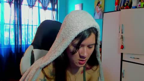Stephany  independient model  online show from June 12, 1:32 pm