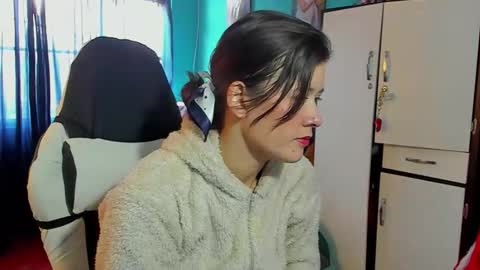 Stephany  independient model  online show from June 3, 1:36 pm