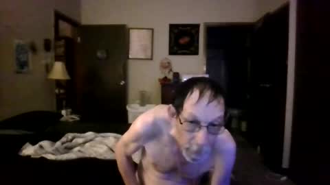 stephenasmith3 online show from April 28, 1:58 am
