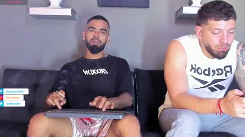 Snapshot of stephenbrown_ chatting on January 29, 2:32 pm ................ online show from January 29, 2:32 pm