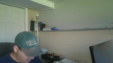 stephenhal9 online show from October 28, 2:40 pm