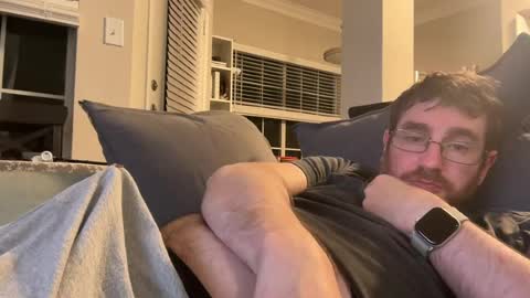 stephenhurst1987 online show from August 5, 7:27 am