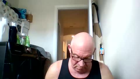 stevejons47 online show from December 18, 4:46 pm