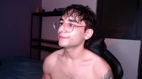 Alex   online show from March 9, 3:16 pm