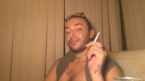 Snapshot of stevey_94 chatting on October 5, 7:06 am gay tease online show from October 5, 7:06 am