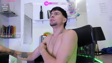 Manuel online show from May 28, 7:23 pm