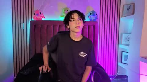 Sthepano  online show from March 15, 4:06 am