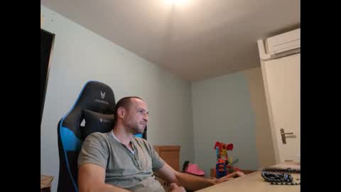 stickolive1 online show from September 17, 8:34 pm