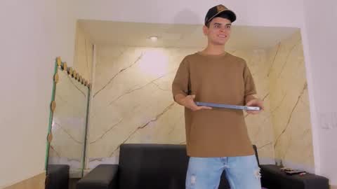 friends online show from January 9, 5:02 am