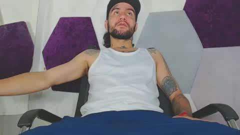 stiven online show from September 11, 8:04 am