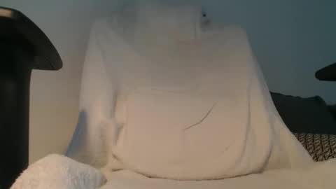 stivglatpik online show from February 28, 9:35 am