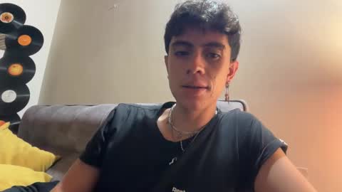 Stolas online show from February 14, 1:52 am