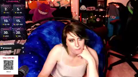 Elfie online show from July 4, 5:00 am