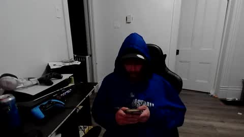 stonedpanda77 online show from April 22, 2:08 am