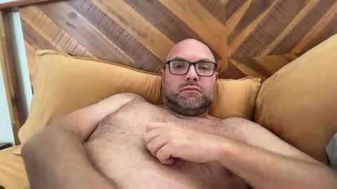 stoney8inches online show from March 8, 8:35 pm