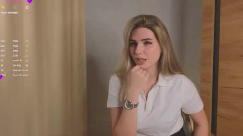 Luna online show from November 23, 2:04 pm