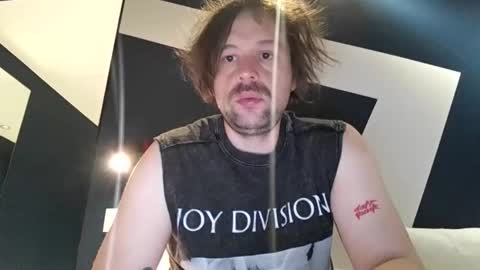 storung2323 online show from March 7, 11:38 pm