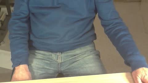 Dave online show from November 10, 8:55 pm