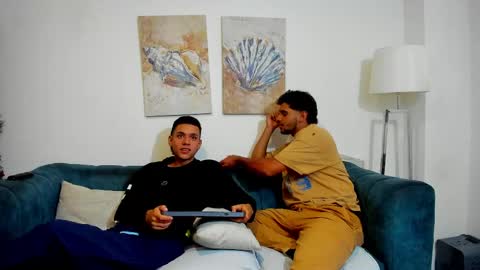 straight__friends online show from April 14, 4:32 pm