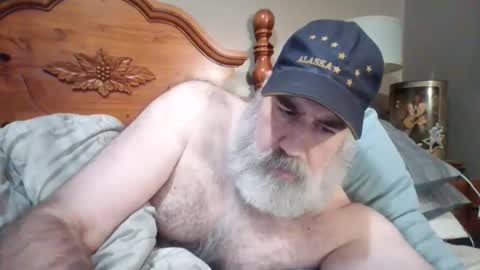 Straightbear4you online show from October 28, 11:00 am