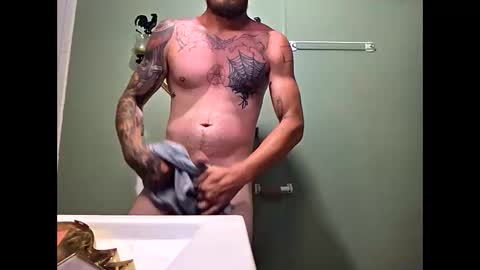 straightcuriousbwc1 online show from June 7, 1:27 pm