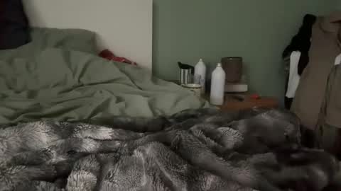 straightfirelotus69420_ online show from April 17, 8:39 am