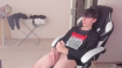 Ray online show from October 4, 12:36 pm