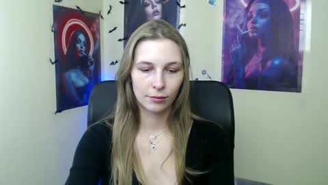 Amalia online show from April 28, 11:58 am