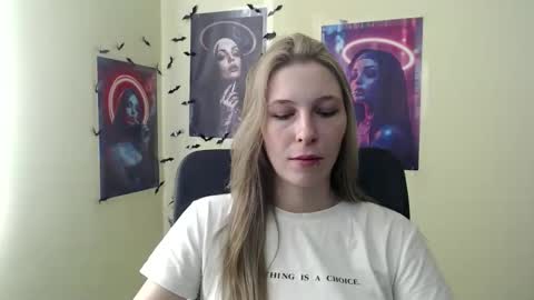 Amalia online show from April 2, 6:10 am