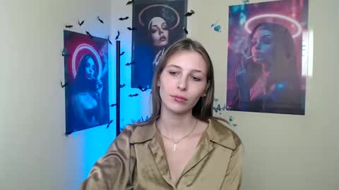 Amalia online show from September 12, 12:07 pm