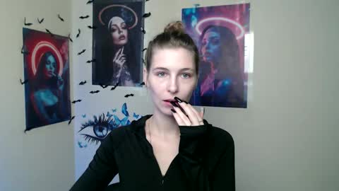 Amalia online show from October 23, 6:26 am