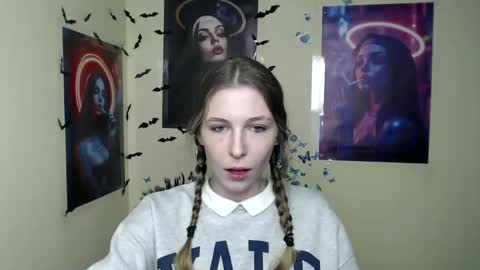 Amalia online show from March 3, 4:05 pm