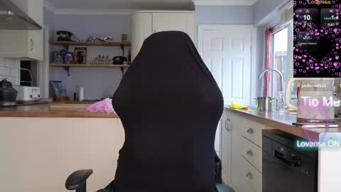 Amorina online show from March 27, 10:38 am