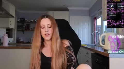 Amorina online show from March 2, 10:00 am