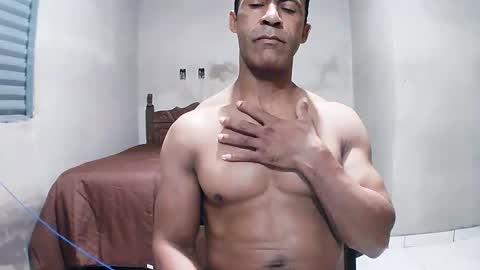 strongdaddyfantastic online show from April 23, 5:15 am