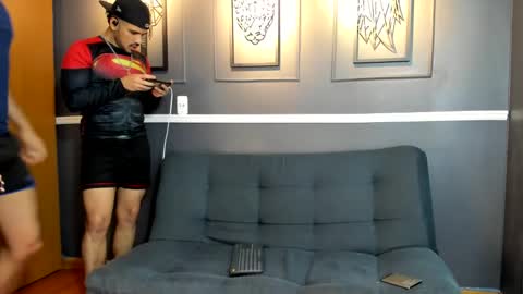 STUD HUNK LATIN online show from March 12, 1:03 am