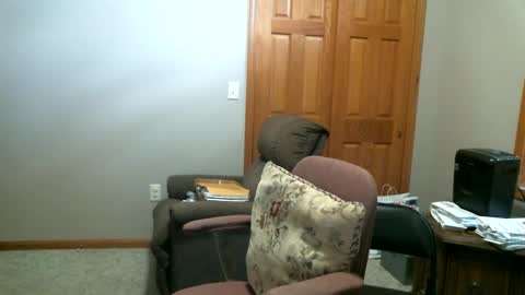 studcock6977 online show from October 8, 8:04 pm