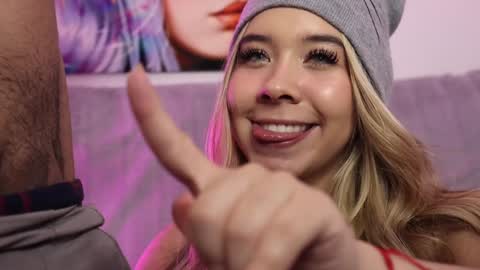 students_porn online show from December 22, 8:03 pm