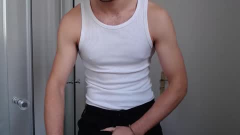 Stud From Paris online show from October 27, 11:21 am