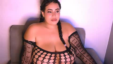 stweetemmac1 online show from May 22, 2:40 am