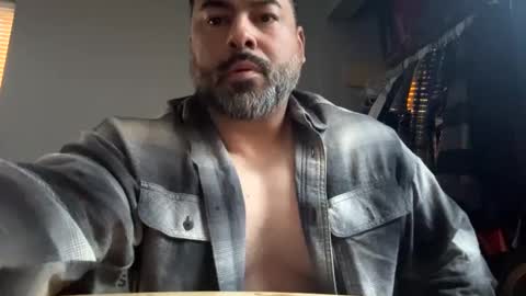 Snapshot of suavecito67 chatting on February 23, 3:08 pm suavecito67 online show from February 23, 3:08 pm