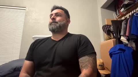 suavecito67 online show from February 25, 5:22 am